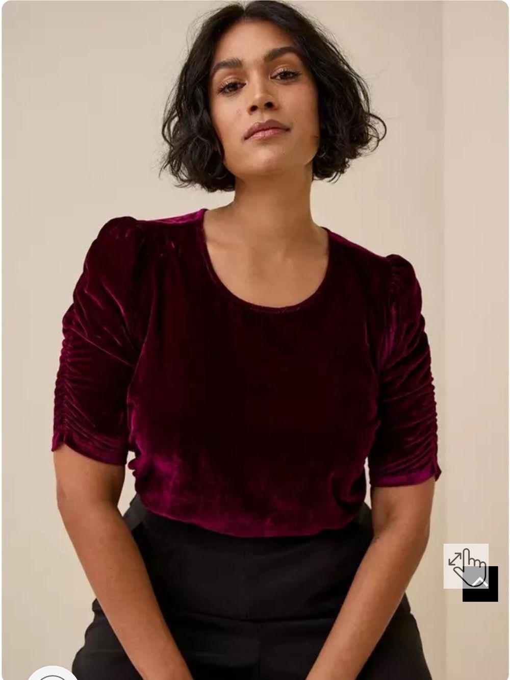 NWT torrid Velvet Ruched Sleeve Top - Wine - Size 2